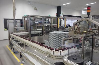 探访欧莱雅研发中心与工厂 揭秘圣罗兰美妆前沿科技与人造皮肤的革新未来